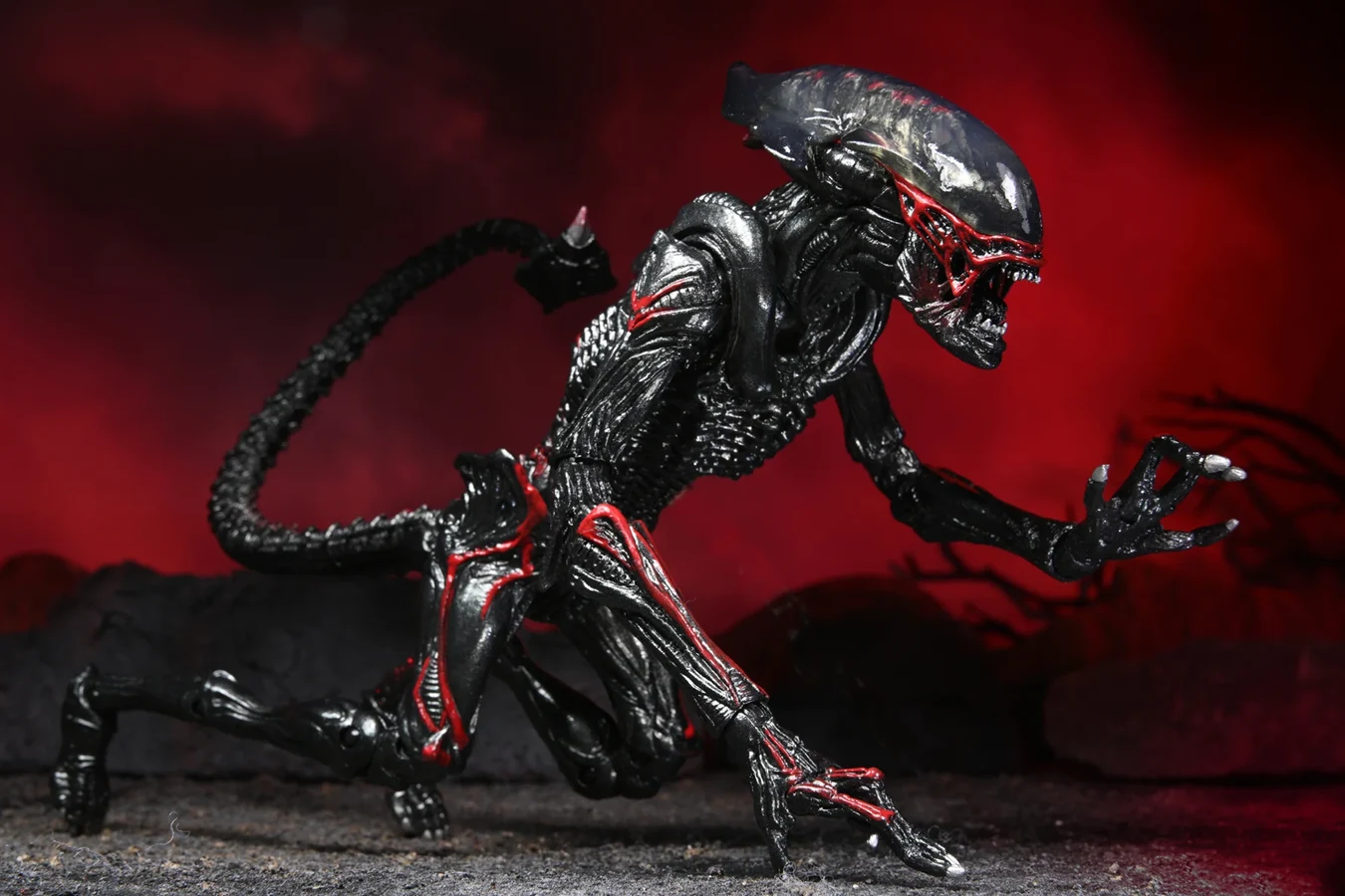 The Night Cougar Alien Kenner Tribute figure by NECA