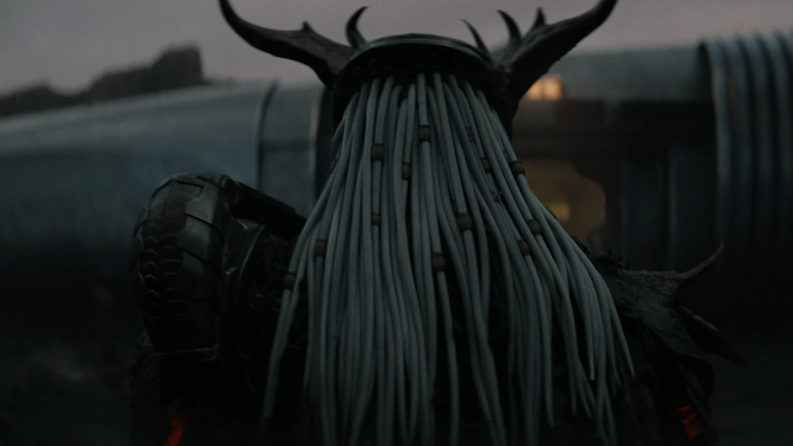 Njohrr Predator with white dreadlocks from Predator: Badlands