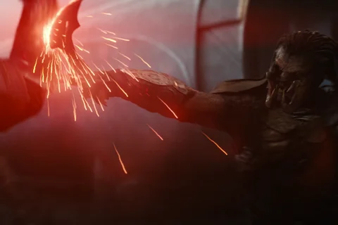 Kwei fighting Njohrr from Predator: Badlands