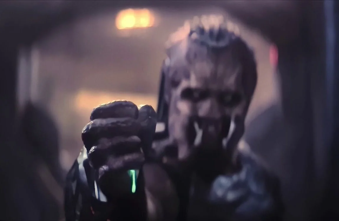 Dek Predator welcomes his father Njohrr with honor