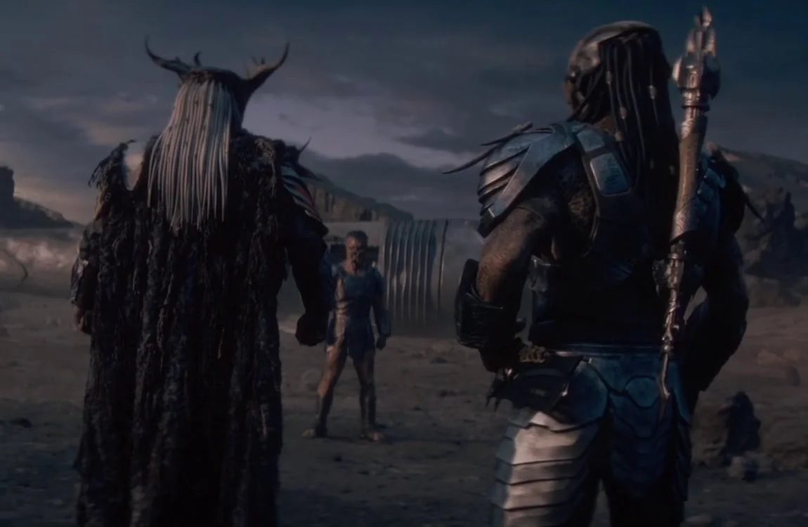 Dek, Njohrr, and his bodyguard from Predator: Badlands